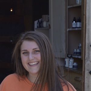 Meet your Posher, Mackenzie